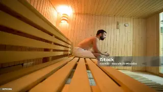 告别肩颈僵硬，在家也能做的自我按摩技巧大公开：让你随时随地松筋解乏！