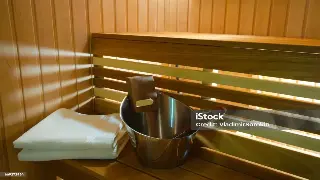 告别“老腰”！郑州打工人必备的3分钟办公室自我按摩秘籍，拯救你的颈椎和腰椎！