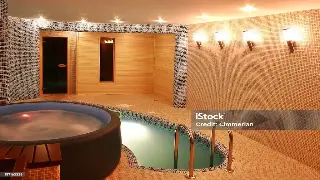 郑州“卷”不动了？是时候给身心放个假了！ 封面